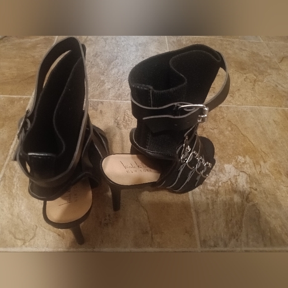 Nicole Miller Heels - Picture 4 of 6